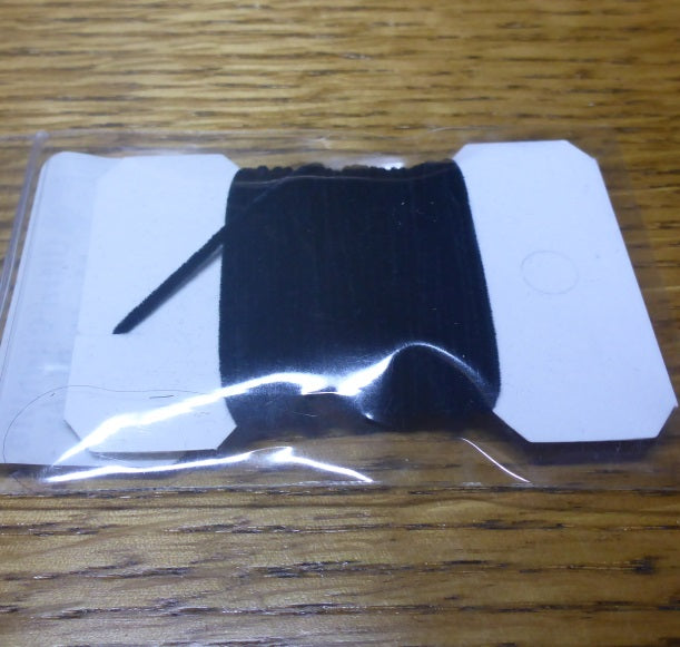 Hareline Ultra Chenille Micro – Black