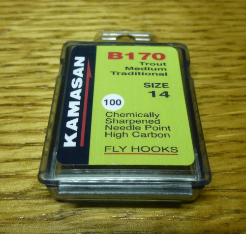 KAMASAN B170 FLY TYING HOOKS 100 PACK TROUTLO