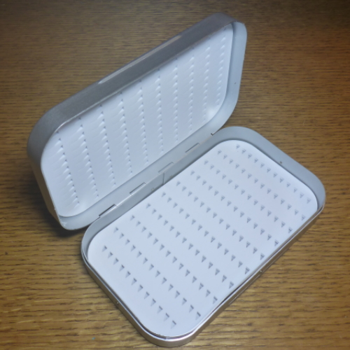 RICHARD WHEATLEY 6" EASY GRIP FLY BOX 1601EG FY BOXES AVAILABLE IN AUSTRALIA FROM TROUTLORE FLY TYING STORE