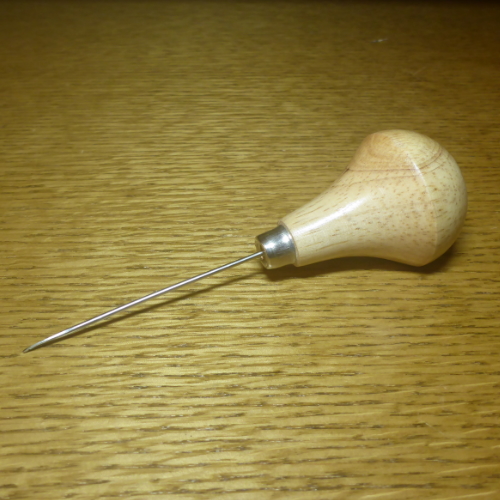 ZUDDY'S LEG PULLER FLYTYING TOOL AVAILABLE IN AUSTRALIA FROM TROUTLORE FLY TYING SHOP