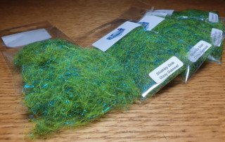 CHUCK'N'DUCK DUBBING AVAILABLE IN AUSTRALIA FROM TROUTLORE FLYTYING STORE